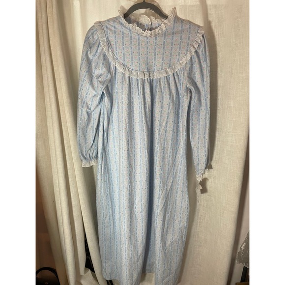 Lanz of Salzburg NWT Girl's Large 12/14 Flannel Nightgown Blue and Pink Cozy - Picture 1 of 5